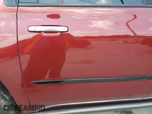 ✅ 2019 Cadillac Escalade ESV Premium Luxury • VIN: 1GYS4JKJ1KR294252 • Lot: 63577755. Wystawiony na Copart z przebiegiem Nie podano. Bezpłatny archiwum sprzedaży aukcyjnych z USA i szczegółowy raport historii pojazdu na DreamBid. Zdjęcie 11.