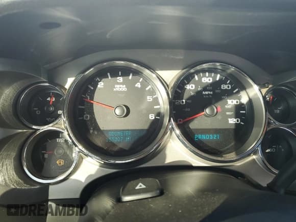 ✅ 2007 Chevrolet Silverado 1500 1LT • VIN: 2GCEC19C371544944 • Lot: 77979454. Listed on Copart with 155,337 mi. Free auction sales archive from the USA and detailed vehicle history report at DreamBid. Image 9.