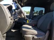 ✅ 2023 Ram 3500 Tradesman • VIN: 3C63R3GL4PG649883 • Lot: 82329555. Wystawiony na Copart z przebiegiem 121 660 mil. Bezpłatny archiwum sprzedaży aukcyjnych z USA i szczegółowy raport historii pojazdu na DreamBid. Zdjęcie 7.