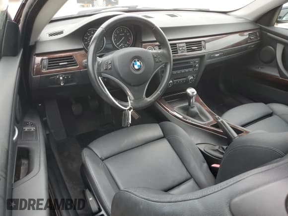 ✅ 2010 BMW 3 Series 328i • VIN: WBAWB3C52APU90119 • Lot: 48198835. Listed on Copart with Not provided. Free auction sales archive from the USA and detailed vehicle history report at DreamBid. Image 8.