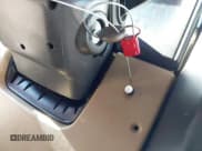 ✅ 2001 Jeep Wrangler Sahara • VIN: 1J4FA59S31P362769 • Лот: 43488240. Опубликован ранее на IAAI с пробегом 178 182 миль. Бесплатный доступ к архиву аукционных продаж из США и подробный отчёт об истории автомобиля на DreamBid. Изображение 11.