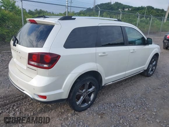 ✅ 2016 Dodge Journey Crossroad • VIN: 3C4PDCGGXGT118920 • Лот: 42764449. Опубликован ранее на IAAI с пробегом 102 937 миль. Бесплатный доступ к архиву аукционных продаж из США и подробный отчёт об истории автомобиля на DreamBid. Изображение 4.