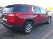 ✅ 2021 Chevrolet Traverse LT Cloth • VIN: 1GNEVGKW8MJ145151 • Lot: 43062956. Wystawiony na IAAI z przebiegiem 70 162 mil. Bezpłatny archiwum sprzedaży aukcyjnych z USA i szczegółowy raport historii pojazdu na DreamBid. Zdjęcie 4.