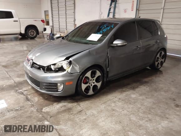 ✅ 2011 Volkswagen Golf GTI • VIN: WVWGV7AJ0BW201252 • Лот: 41335814. Опубликован ранее на IAAI с пробегом 126 082 миль. Бесплатный доступ к архиву аукционных продаж из США и подробный отчёт об истории автомобиля на DreamBid. Изображение 2.