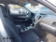 ✅ 2013 Subaru Outback 2.5i • VIN: 4S4BRBAC4D3224889 • Lot: 43716539. Wystawiony na IAAI z przebiegiem 169 190 mil. Bezpłatny archiwum sprzedaży aukcyjnych z USA i szczegółowy raport historii pojazdu na DreamBid. Zdjęcie 5.