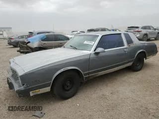 ✅ 1986 Chevrolet Monte Carlo Sport • VIN: 1G1GZ37Z7GR102095 • Лот: 77247544. Опубликован ранее на Copart с пробегом 87 728 миль. Бесплатный доступ к архиву аукционных продаж из США и подробный отчёт об истории автомобиля на DreamBid. Изображение 1.