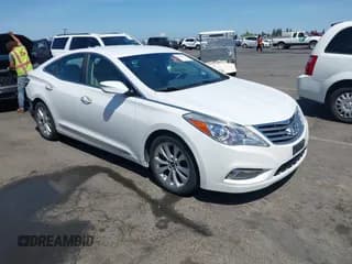 ✅ 2013 Hyundai Azera • VIN: KMHFG4JG5DA267347 • Лот: 42580501. Опубликован ранее на IAAI с пробегом 111 975 миль. Бесплатный доступ к архиву аукционных продаж из США и подробный отчёт об истории автомобиля на DreamBid. Изображение 1.