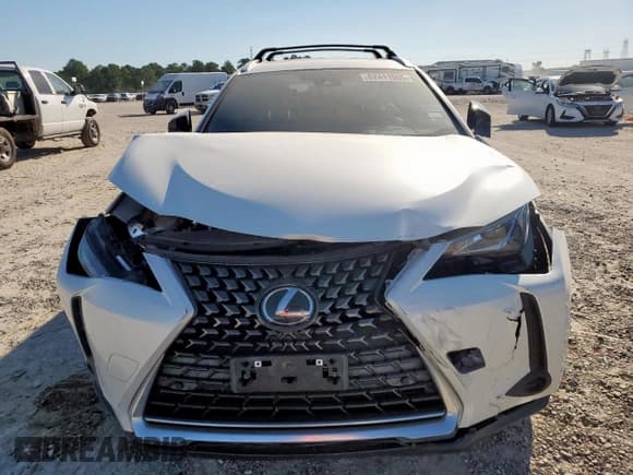 ✅ 2022 Lexus UX 200 • VIN: JTHP3JBH3N2046320 • Лот: 82411005. Опубликован ранее на Copart с пробегом 54 675 миль. Бесплатный доступ к архиву аукционных продаж из США и подробный отчёт об истории автомобиля на DreamBid. Изображение 5.