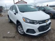 ✅ 2022 Chevrolet Trax LS • VIN: KL7CJNSM1NB548699 • Lot: 43390220. Listed on IAAI with 25,464 mi. Free auction sales archive from the USA and detailed vehicle history report at DreamBid. Image 1.