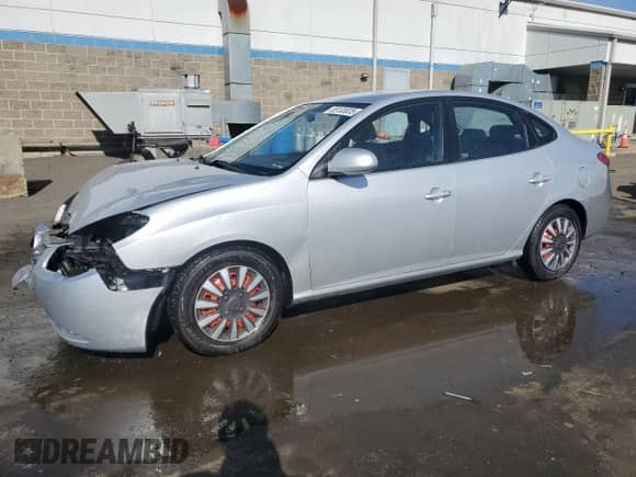 2010 Hyundai Elantra GLS z VIN KMHDU4AD2AU876900, wystawiony jako Copart lot #55133835 z przebiegiem 110 255 mil mil oraz Szkoda całkowita • Salvage title. Historia ofert i sprzedaży dostępna na DreamBid. Obrazek 1.