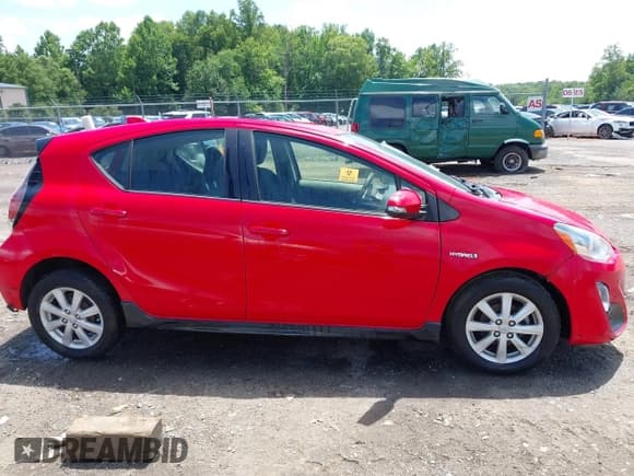 ✅ 2017 Toyota Prius One • VIN: JTDKDTB30H1592558 • Lot: 42652936. Wystawiony na IAAI z przebiegiem 147 696 mil. Bezpłatny archiwum sprzedaży aukcyjnych z USA i szczegółowy raport historii pojazdu na DreamBid. Zdjęcie 14.