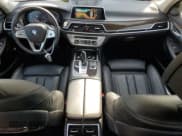 ✅ 2022 BMW 7 Series 740i xDrive • VIN: WBA7T4C02NCH98385 • Lot: 71987175. Listed on Copart with 23,985 mi. Free auction sales archive from the USA and detailed vehicle history report at DreamBid. Image 8.