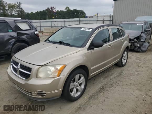 2010 Dodge Caliber SXT с VIN 1B3CB4HA2AD536021, выставлен на аукционе Copart как лот 72540154 с пробегом 239 942 миль миль и Списание • Salvage title. История ставок и продаж доступна на DreamBid. Изображение 1.