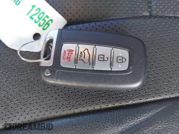 ✅ 2015 Hyundai Elantra • VIN: KMHD35LH3FU246321 • Lot: 43491658. Wystawiony na IAAI z przebiegiem 78 519 mil. Bezpłatny archiwum sprzedaży aukcyjnych z USA i szczegółowy raport historii pojazdu na DreamBid. Zdjęcie 11.