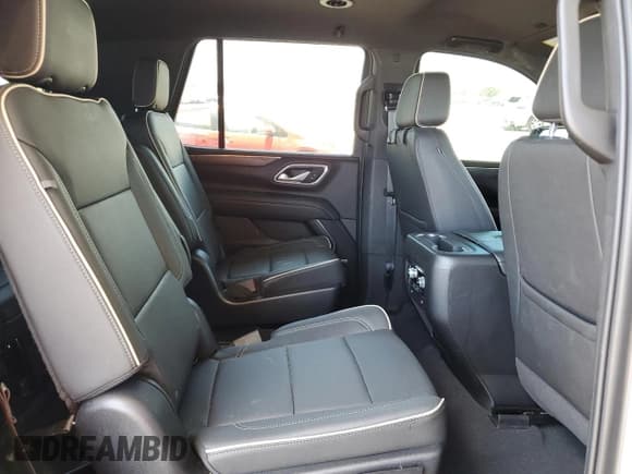 ✅ 2022 GMC Yukon SLT • VIN: 1GKS1BKD7NR358348 • Lot: 59123104. Listed on Copart with 35,852 mi. Free auction sales archive from the USA and detailed vehicle history report at DreamBid. Image 11.