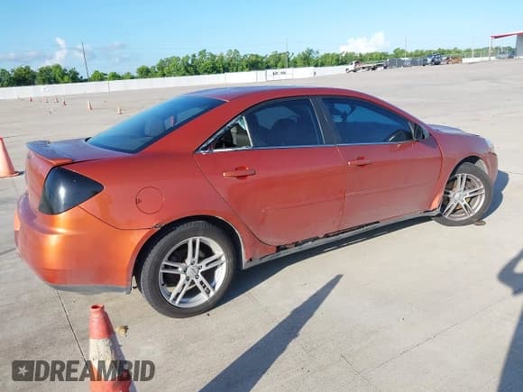 ✅ 2006 Pontiac G6 GT • VIN: 1G2ZH558564183588 • Lot: 42592824. Wystawiony na IAAI z przebiegiem 249 744 mil. Bezpłatny archiwum sprzedaży aukcyjnych z USA i szczegółowy raport historii pojazdu na DreamBid. Zdjęcie 4.