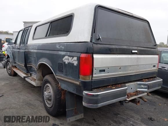 ✅ 1991 Ford F-250 • VIN: 1FTHX26G4MKA00723 • Лот: 43539317. Опубликован ранее на IAAI с пробегом 6 976 миль. Бесплатный доступ к архиву аукционных продаж из США и подробный отчёт об истории автомобиля на DreamBid. Изображение 3.