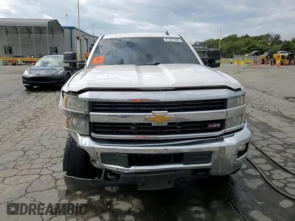 ✅ 2015 Chevrolet Silverado 2500HD LT • VIN: 1GC1KVE86FF169973 • Лот: 81327335. Опубликован ранее на Copart с пробегом 225 591 миль. Бесплатный доступ к архиву аукционных продаж из США и подробный отчёт об истории автомобиля на DreamBid. Изображение 13.