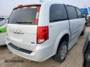 ✅ 2017 Dodge Grand Caravan SE • VIN: 2C7WDGBG9HR738806 • Lot: 85950675. Wystawiony na Copart z przebiegiem 145 436 mil. Bezpłatny archiwum sprzedaży aukcyjnych z USA i szczegółowy raport historii pojazdu na DreamBid. Zdjęcie 3.