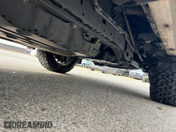 ✅ 2018 Lexus GX 460 • VIN: JTJBM7FX2J5186068 • Lot: 85415365. Listed on Copart with 167,709 mi. Free auction sales archive from the USA and detailed vehicle history report at DreamBid. Image 11.