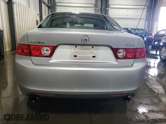 ✅ 2004 Acura TSX w/Navigation • VIN: JH4CL96904C019603 • Lot: 82116285. Listed on Copart with 172,955 mi. Free auction sales archive from the USA and detailed vehicle history report at DreamBid. Image 6.