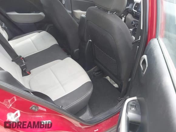 ✅ 2020 Hyundai Venue SEL • VIN: KMHRC8A3XLU038298 • Lot: 42105108. Listed on IAAI with 74,283 mi. Free auction sales archive from the USA and detailed vehicle history report at DreamBid. Image 8.