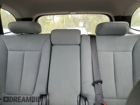 ✅ 2011 Hyundai Santa Fe GLS • VIN: 5XYZG3AB8BG082867 • Lot: 75419734. Listed on Copart with 255,748 mi. Free auction sales archive from the USA and detailed vehicle history report at DreamBid. Image 10.