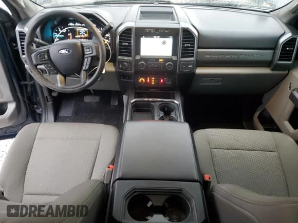 ✅ 2019 Ford F-250 XL • VIN: 1FT7X2BT2KEG35806 • Лот: 84019834. Опубликован ранее на Copart с пробегом 29 233 миль. Бесплатный доступ к архиву аукционных продаж из США и подробный отчёт об истории автомобиля на DreamBid. Изображение 8.