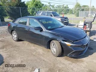 ✅ 2024 Hyundai Elantra SE • VIN: KMHLL4DG5RU680546 • Lot: 42567637. Listed on IAAI with 9,289 mi. Free auction sales archive from the USA and detailed vehicle history report at DreamBid. Image 1.