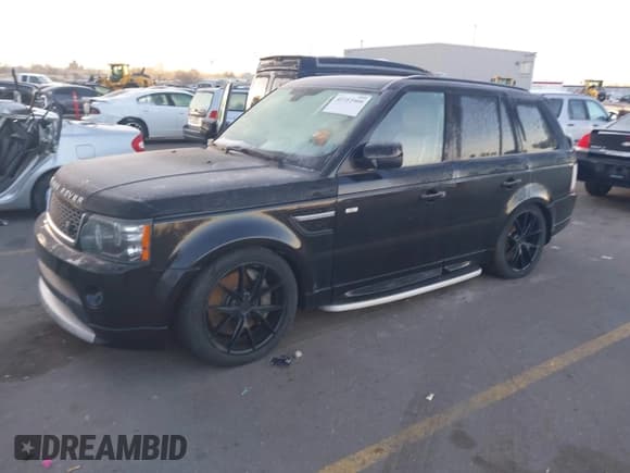✅ 2013 Land Rover Range Rover Sport SC • VIN: SALSH2E42DA795635 • Lot: 41312989. Listed on IAAI with 144,698 mi. Free auction sales archive from the USA and detailed vehicle history report at DreamBid. Image 2.