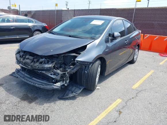 ✅ 2018 Toyota Prius Two • VIN: JTDKBRFU7J3060603 • Lot: 42359586. Wystawiony na IAAI z przebiegiem 102 042 mil. Bezpłatny archiwum sprzedaży aukcyjnych z USA i szczegółowy raport historii pojazdu na DreamBid. Zdjęcie 18.