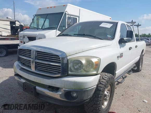✅ 2009 Dodge 2500 SLT • VIN: 3D7KS28T39G501623 • Лот: 42684732. Опубликован ранее на IAAI с пробегом 316 899 миль. Бесплатный доступ к архиву аукционных продаж из США и подробный отчёт об истории автомобиля на DreamBid. Изображение 17.