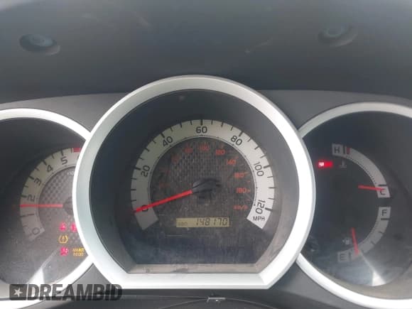 ✅ 2011 Toyota Tacoma • VIN: 5TFTX4CN3BX009700 • Lot: 41746280. Listed on IAAI with 148,170 mi. Free auction sales archive from the USA and detailed vehicle history report at DreamBid. Image 7.