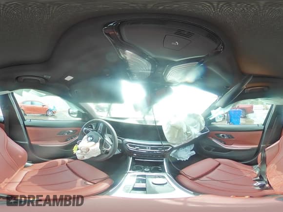 ✅ 2024 BMW 3 Series M340i xDrive • VIN: 3MW49FF0XR8E33956 • Lot: 70353695. Wystawiony na Copart z przebiegiem Nie podano. Bezpłatny archiwum sprzedaży aukcyjnych z USA i szczegółowy raport historii pojazdu na DreamBid. Zdjęcie 14.