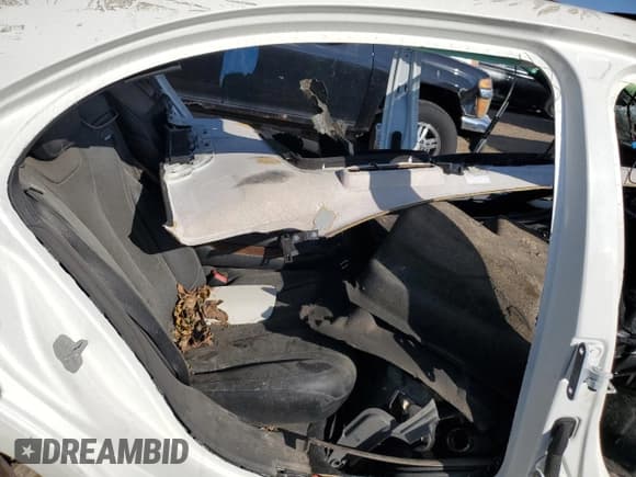 ✅ 2014 Mercedes-Benz S 550 • VIN: WDDUG8CB8EA006340 • Лот: 90972565. Опубликован ранее на Copart с пробегом Не указан. Бесплатный доступ к архиву аукционных продаж из США и подробный отчёт об истории автомобиля на DreamBid. Изображение 10.