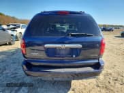 ✅ 2005 Chrysler Town & Country Limited • VIN: 2C8GP64L35R294331 • Lot: 92526025. Listed on Copart with 141,815 mi. Free auction sales archive from the USA and detailed vehicle history report at DreamBid. Image 6.