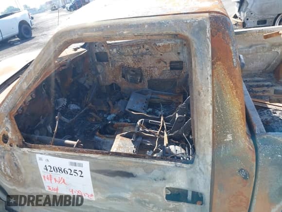 ✅ 1999 Chevrolet S-10 • VIN: 1GCCS1445X8209742 • Лот: 42086252. Опубликован ранее на IAAI с пробегом Не указан. Бесплатный доступ к архиву аукционных продаж из США и подробный отчёт об истории автомобиля на DreamBid. Изображение 14.