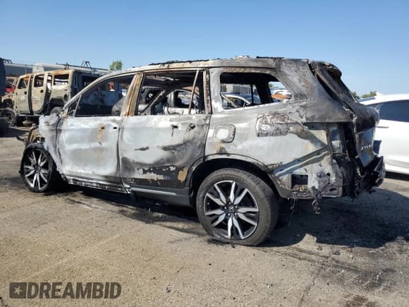 ✅ 2019 Honda Pilot Touring 8-Passenger • VIN: 5FNYF6H91KB006188 • Lot: 80621935. Listed on Copart with Not provided. Free auction sales archive from the USA and detailed vehicle history report at DreamBid. Image 2.