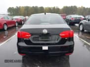 ✅ 2014 Volkswagen Jetta SE • VIN: 3VWD17AJ8EM400226 • Lot: 43564543. Wystawiony na IAAI z przebiegiem 194 106 mil. Bezpłatny archiwum sprzedaży aukcyjnych z USA i szczegółowy raport historii pojazdu na DreamBid. Zdjęcie 16.
