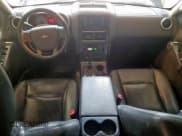 ✅ 2010 Ford Explorer Sport Trac Limited • VIN: 1FMEU3DE7AUA29311 • Lot: 65551435. Wystawiony na Copart z przebiegiem 183 700 mil. Bezpłatny archiwum sprzedaży aukcyjnych z USA i szczegółowy raport historii pojazdu na DreamBid. Zdjęcie 8.