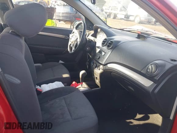 ✅ 2008 Chevrolet Aveo LS • VIN: KL1TD56668B086156 • Лот: 41888691. Опубликован ранее на IAAI с пробегом 94 782 миль. Бесплатный доступ к архиву аукционных продаж из США и подробный отчёт об истории автомобиля на DreamBid. Изображение 5.