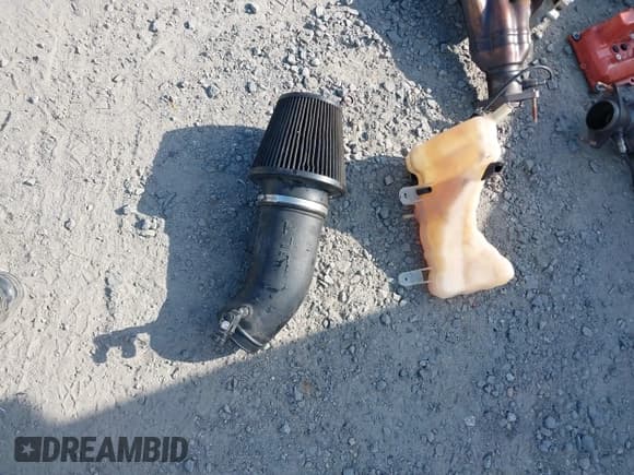 ✅ 2016 Dodge Challenger SRT Hellcat • VIN: 2C3CDZC95GH288477 • Lot: 43408176. Wystawiony na IAAI z przebiegiem 56 304 mil. Bezpłatny archiwum sprzedaży aukcyjnych z USA i szczegółowy raport historii pojazdu na DreamBid. Zdjęcie 19.