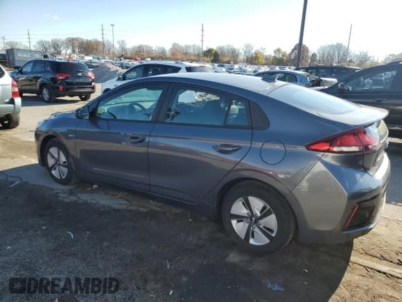 ✅ 2017 Hyundai Ioniq Blue • VIN: KMHC65LC9HU058073 • Lot: 79662114. Wystawiony na Copart z przebiegiem 96 945 mil. Bezpłatny archiwum sprzedaży aukcyjnych z USA i szczegółowy raport historii pojazdu na DreamBid. Zdjęcie 2.