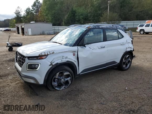 ✅ 2023 Hyundai Venue Limited • VIN: KMHRC8A39PU260224 • Lot: 81989554. Listed on Copart with 22,665 mi. Free auction sales archive from the USA and detailed vehicle history report at DreamBid. Image 1.