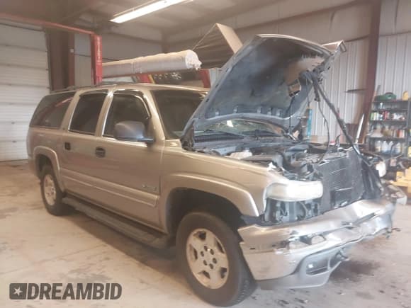 ✅ 2000 Chevrolet Suburban LS • VIN: 3GNFK16T6YG120637 • Лот: 42834475. Опубликован ранее на IAAI с пробегом 163 185 миль. Бесплатный доступ к архиву аукционных продаж из США и подробный отчёт об истории автомобиля на DreamBid. Изображение 1.