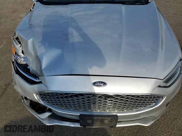 ✅ 2019 Ford Fusion Titanium • VIN: 3FA6P0SU9KR236113 • Lot: 84021305. Listed on Copart with 115,557 mi. Free auction sales archive from the USA and detailed vehicle history report at DreamBid. Image 11.
