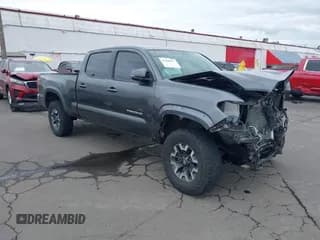✅ 2017 Toyota Tacoma SR5 • VIN: 3TMDZ5BN3HM027098 • Lot: 42409977. Wystawiony na IAAI z przebiegiem 97 224 mil. Bezpłatny archiwum sprzedaży aukcyjnych z USA i szczegółowy raport historii pojazdu na DreamBid. Zdjęcie 1.