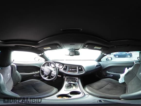 ✅ 2023 Dodge Challenger R/T Scat Pack • VIN: 2C3CDZFJ7PH514332 • Lot: 62302433. Wystawiony na Copart z przebiegiem 16 250 mil. Bezpłatny archiwum sprzedaży aukcyjnych z USA i szczegółowy raport historii pojazdu na DreamBid. Zdjęcie 13.