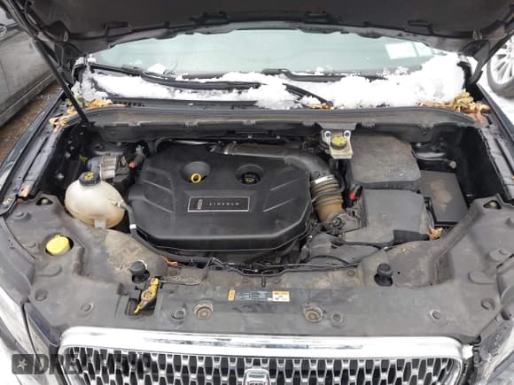 ✅ 2019 Lincoln MKC Select • VIN: 5LMCJ2D94KUL04547 • Lot: 43809359. Wystawiony na IAAI z przebiegiem 67 139 mil. Bezpłatny archiwum sprzedaży aukcyjnych z USA i szczegółowy raport historii pojazdu na DreamBid. Zdjęcie 10.