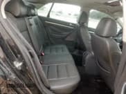 ✅ 2008 Volkswagen Jetta Wolfsburg Edition • VIN: 3VWRJ71KX8M127907 • Лот: 84002045. Опубликован ранее на Copart с пробегом 218 955 миль. Бесплатный доступ к архиву аукционных продаж из США и подробный отчёт об истории автомобиля на DreamBid. Изображение 10.